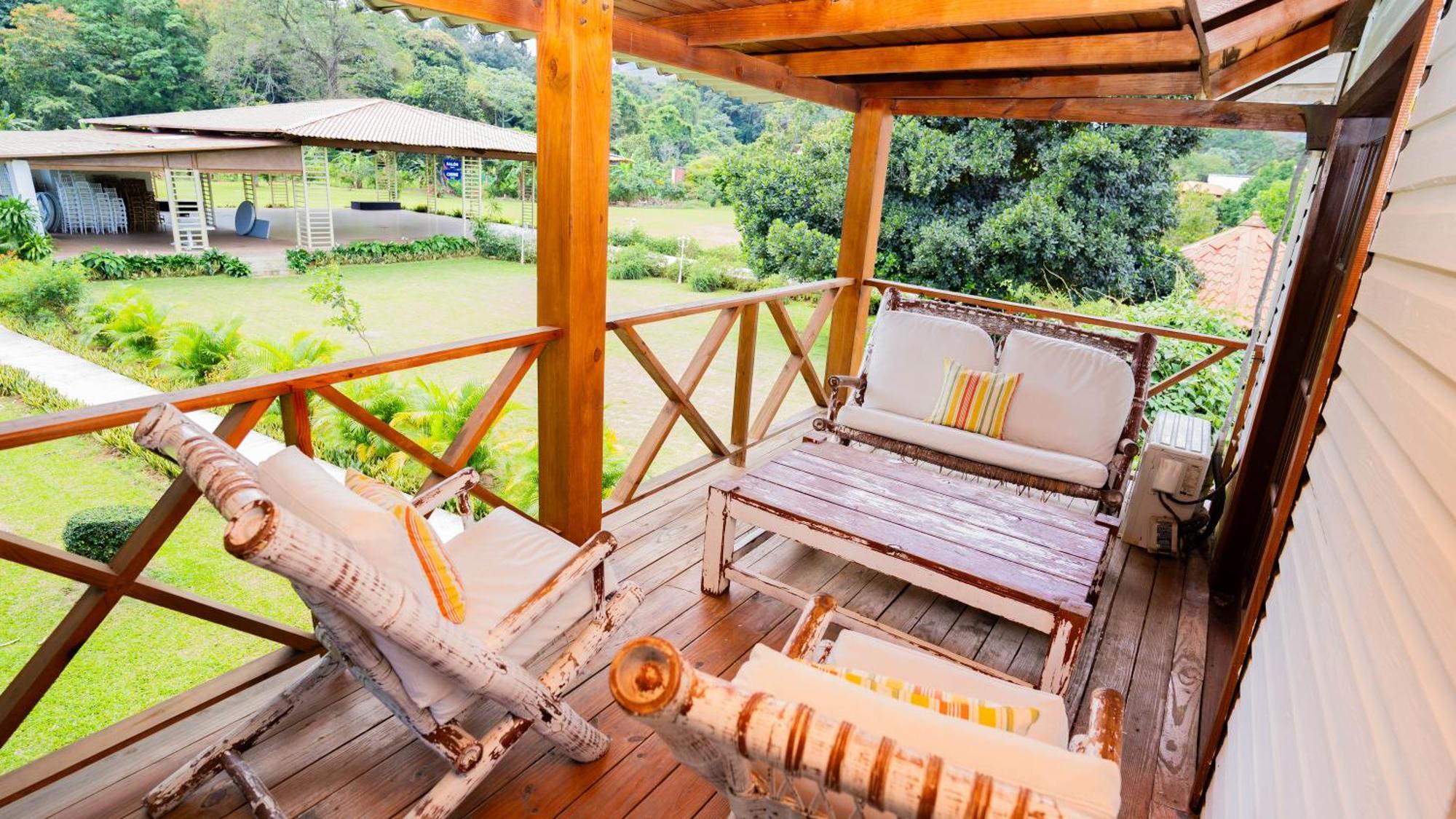 Guacamayos Hotel Bonao Exterior foto